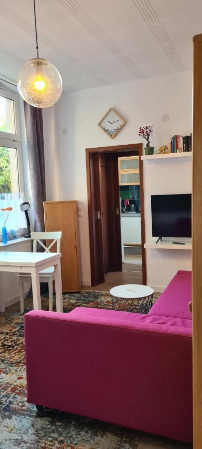 Apartmán Buedchen Am Rathaus-Parkplatz-Bett Und Schlafcouch-Eg-Netflix- Oberhausen  Exteriér fotografie